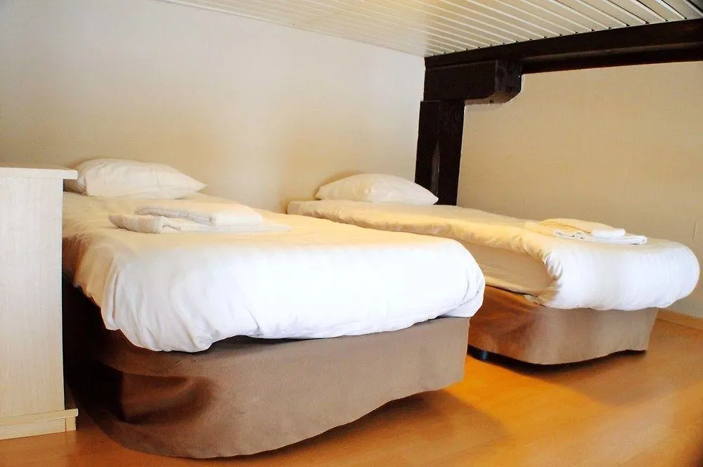 Condo Gardens Anvers